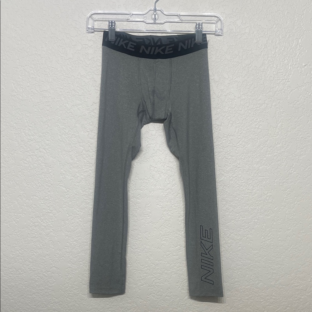 Nike DRI-FIT BOY’s Small Active Gray Leggings